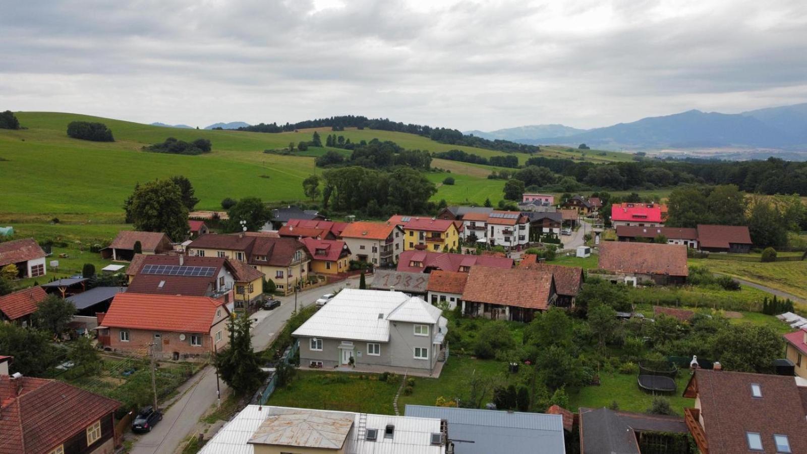 Berg Liptov Hotel Liptovsky Mikulas Exterior photo